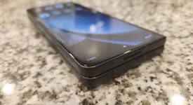 Good
													Samsung Galaxy Z Fold5 - Unlocked Non-US, Black, 512 GB, 12 GB, SM-F946B, photo 2 of 5