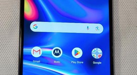 Good
													Motorola One 5G - AT&T, Blue, 128 GB, 4 GB, photo 1 of 3