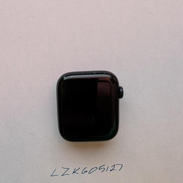 Apple Watch SE 2nd Gen 44mm - Midnight, A2723 - GPS, Aluminum