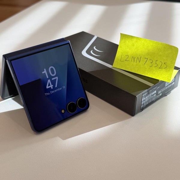 Samsung Galaxy Z Flip7 - Unlocked, 512 GB, Blue Shadow, 12 GB, SM-F766U1