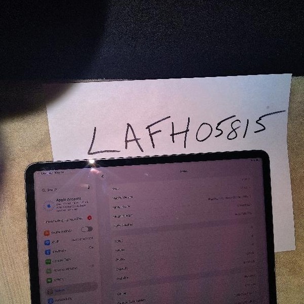 Apple iPad Pro 12.9 inch 5th Gen 2021 - Unlocked, 128 GB, Gray