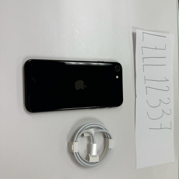 Apple iPhone SE 3rd Gen 2022 - Unlocked, 64 GB, Midnight, A2595