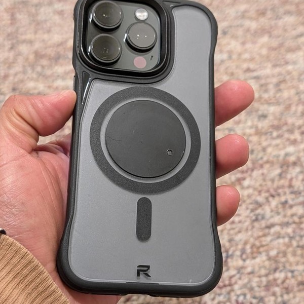 Apple iPhone 16 Pro - Unlocked, 1 TB, Black, A3083