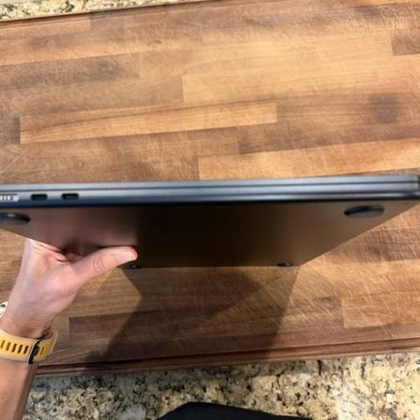 MacBook Air 2023 (M2) - 15 inch - 512 GB, Midnight, 8 GB, Apple M2