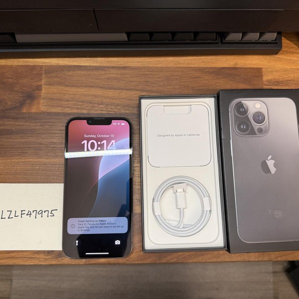 Apple iPhone 13 Pro - Unlocked, 256 GB, Graphite, A2483