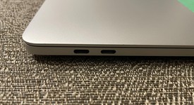 Good
													MacBook Pro 2018 (With Touch Bar) - 13" - I5, Silver, 512 GB, 16 GB, photo 5 of 6