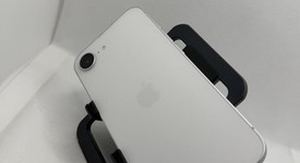 Good
													Apple iPhone 16e - Unlocked, White, 128 GB, A3212, photo 5 of 7