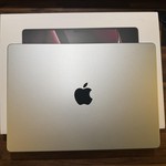 Good MacBook Pro 2021 - 14 inch - 512 GB, Silver, 16 GB, Apple M1 Pro 8-core