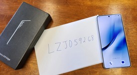 Mint
													Samsung Galaxy S25 Edge - Unlocked, Icy Blue, 256 GB, 12 GB, SM-S937U1, photo 1 of 13