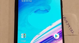 Mint
													OnePlus 5T - Unlocked, Black, 128 GB, 8 GB, photo 3 of 4