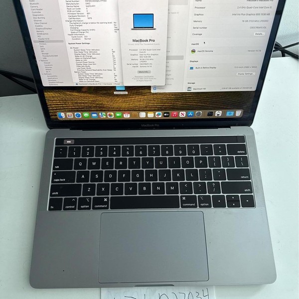 MacBook Pro 2019 - 13 inch - 256 GB, Gray, 16 GB, Intel Core i5