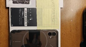Mint
													Nothing Phone (1) - Unlocked Non-US, Black, 128 GB, 8 GB, photo 1 of 13