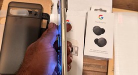 Mint
													Google Pixel 8 Pro - Unlocked, Porcelain, 512 GB, 12 GB, G1MNW, mmWave 5G, photo 3 of 9