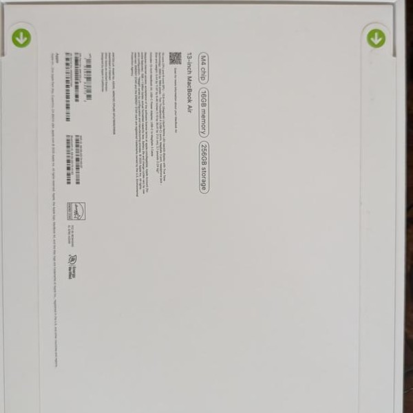 MacBook Air 2025 (M4) - 13 inch - 256 GB, Midnight, 16 GB, Apple M4