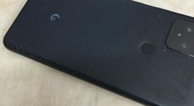 Mint
													Google Pixel 5 - Unlocked, Black, 128 GB, 8 GB, GD1YQ, photo 4 of 8