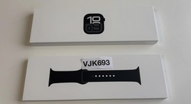 New
													Apple Watch Series 10 42mm - Unlocked, Black, A3001 - Cellular, Aluminum, photo 4 of 6