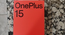 New
													OnePlus 15 - Unlocked, Ultra Violet, 512 GB, 16 GB, photo 1 of 4