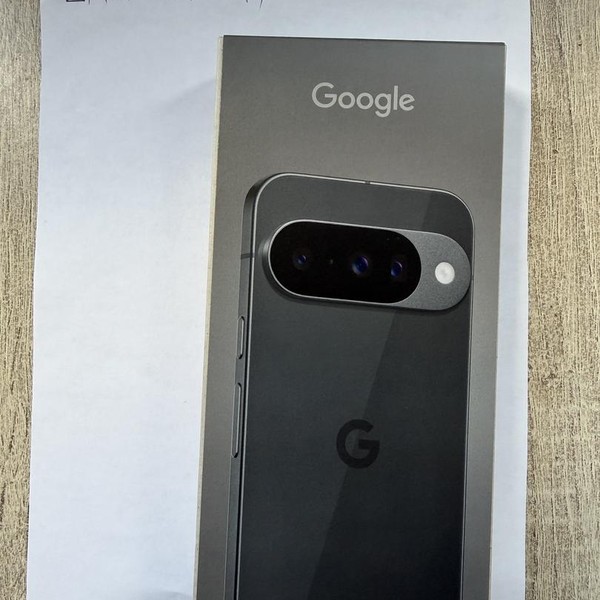 Google Pixel 10 - T-Mobile, 128 GB, Obsidian, GLBW0
