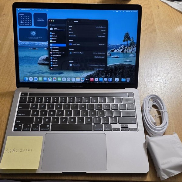 MacBook Pro 2020 - 13 inch - 256 GB, Gray, 8 GB, Apple M1