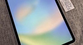 Mint
													Apple iPad Pro 11" 2nd Gen 2020 - Wi-Fi, Silver, 256 GB, A2228, photo 1 of 7