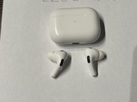 Apple AirPods Pro 2nd Gen