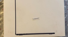 New
													MacBook Air 2025 (M4) - 13" - Apple M4, Midnight, 256 GB, 16 GB, photo 2 of 3