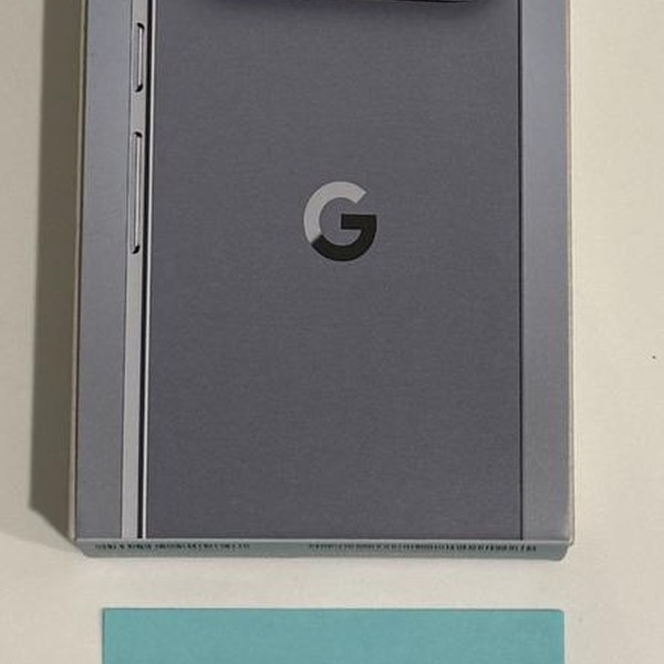 Google Pixel 10 Pro - Unlocked, 128 GB, Moonstone, G4QUR
