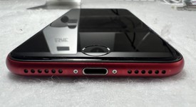 Fair
													Apple iPhone SE 2nd Gen 2020 - Unlocked, Red, 64 GB, A2275, photo 3 of 10