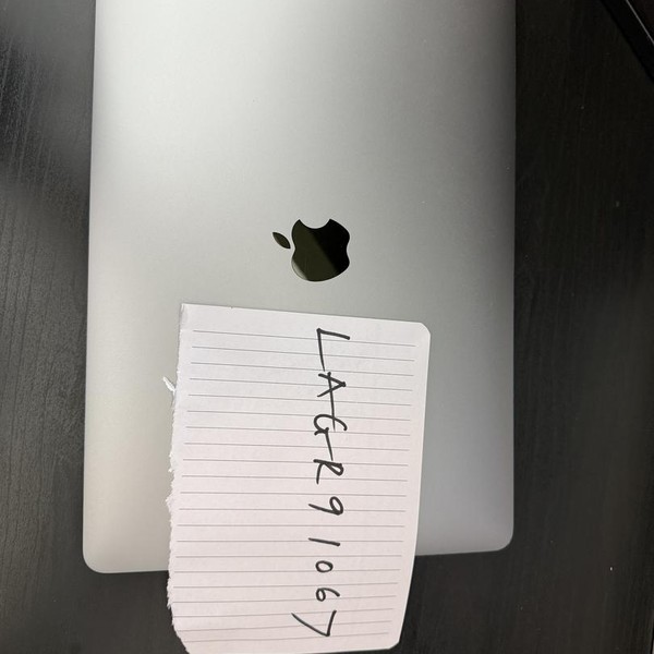 MacBook Pro 2022 - 13 inch - 256 GB, Gray, 8 GB, Apple M2