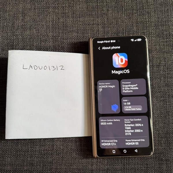 Honor Magic V5 - Unlocked Non-US, 512 GB, Gold, 16 GB