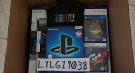 Mint
													PlayStation 5 Standard Edition (2020) - White, 825 GB, Standard Edition, photo 3 of 35
