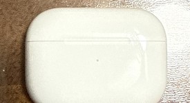 Used
													Apple AirPods Pro 2 - USB-C, photo 5 of 12