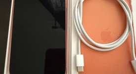 Mint
													Apple iPhone 17 Pro Max - Verizon, Cosmic Orange, 256 GB, A3257, photo 2 of 7