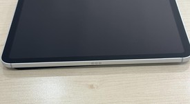 Good
													Apple iPad 11th Gen - Unlocked, Silver, 128 GB, A3355, photo 4 of 7