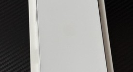 Mint
													Apple iPhone Air - Unlocked, Cloud White, 256 GB, A3260, photo 4 of 6