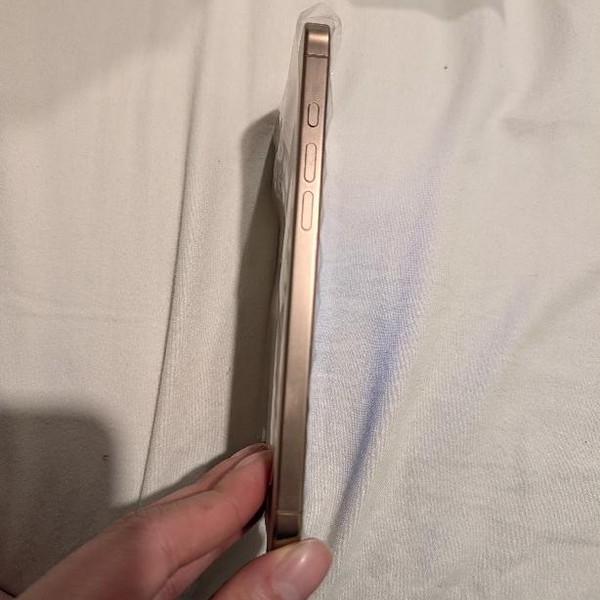 Apple iPhone 16 Pro Max - Unlocked, 512 GB, Desert, A3084