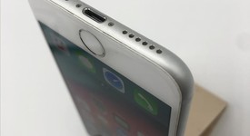 Fair
													Apple iPhone 7 - Unlocked, Silver, 128 GB, A1660, photo 4 of 7