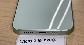 Mint
													Apple iPhone 12 - Unlocked Non-US, Green, 64 GB, A2402, photo 4 of 6