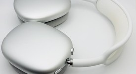 Used
													Apple AirPods Max - Silver, photo 4 of 9