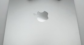 Mint
													MacBook Air 2025 (M4) - 13" - Apple M4, Silver, 256 GB, 16 GB, photo 3 of 8