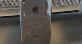 Good
													Apple iPhone X - Unlocked, Gray, 64 GB, A1865, photo 3 of 8