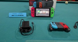 Good
													Nintendo Switch - Red & Blue, 32 GB, photo 4 of 13