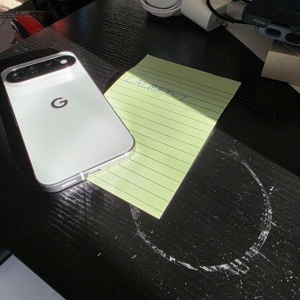 Google Pixel 11 Pro - Unlocked, 256 GB, Fog, 12 GB, G7SWN