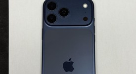 Mint
													Apple iPhone 17 Pro Max - Unlocked, Deep Blue, 512 GB, A3257, photo 5 of 11