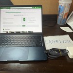 Good MacBook Air 2022 (M2) - 13 inch - 256 GB, Midnight, 8 GB, Apple M2