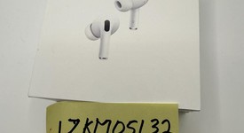 New
													Apple AirPods Pro 2 - USB-C, photo 6 of 6