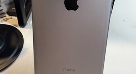 Good
													Apple iPhone 6 Plus - Unlocked, Gray, 64 GB, A1524, photo 2 of 7