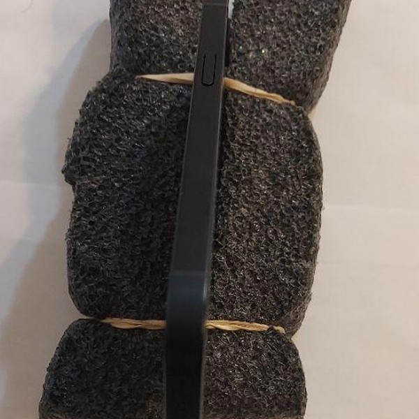 Apple iPhone 16e - Boost, 128 GB, Black, A3212