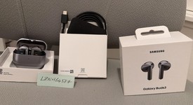 Used
													Samsung Galaxy Buds3 - Silver, photo 1 of 3