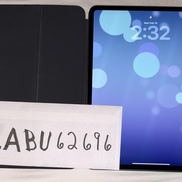 Apple iPad Pro 13 inch (M4) 2024 - Wi-Fi, 256 GB, Black, 8 GB, A2925, Standard Glass